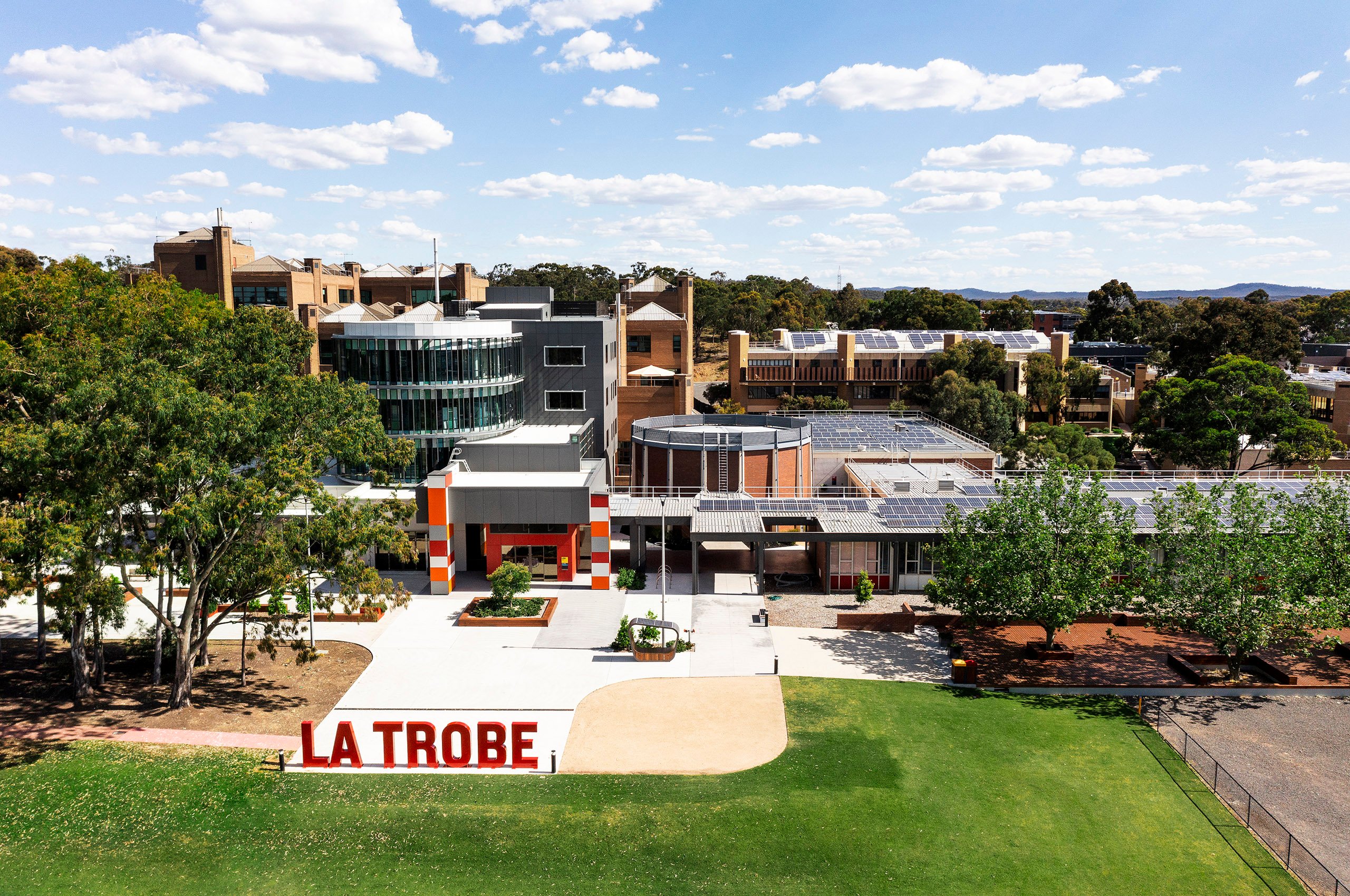 Latrobe Uni
