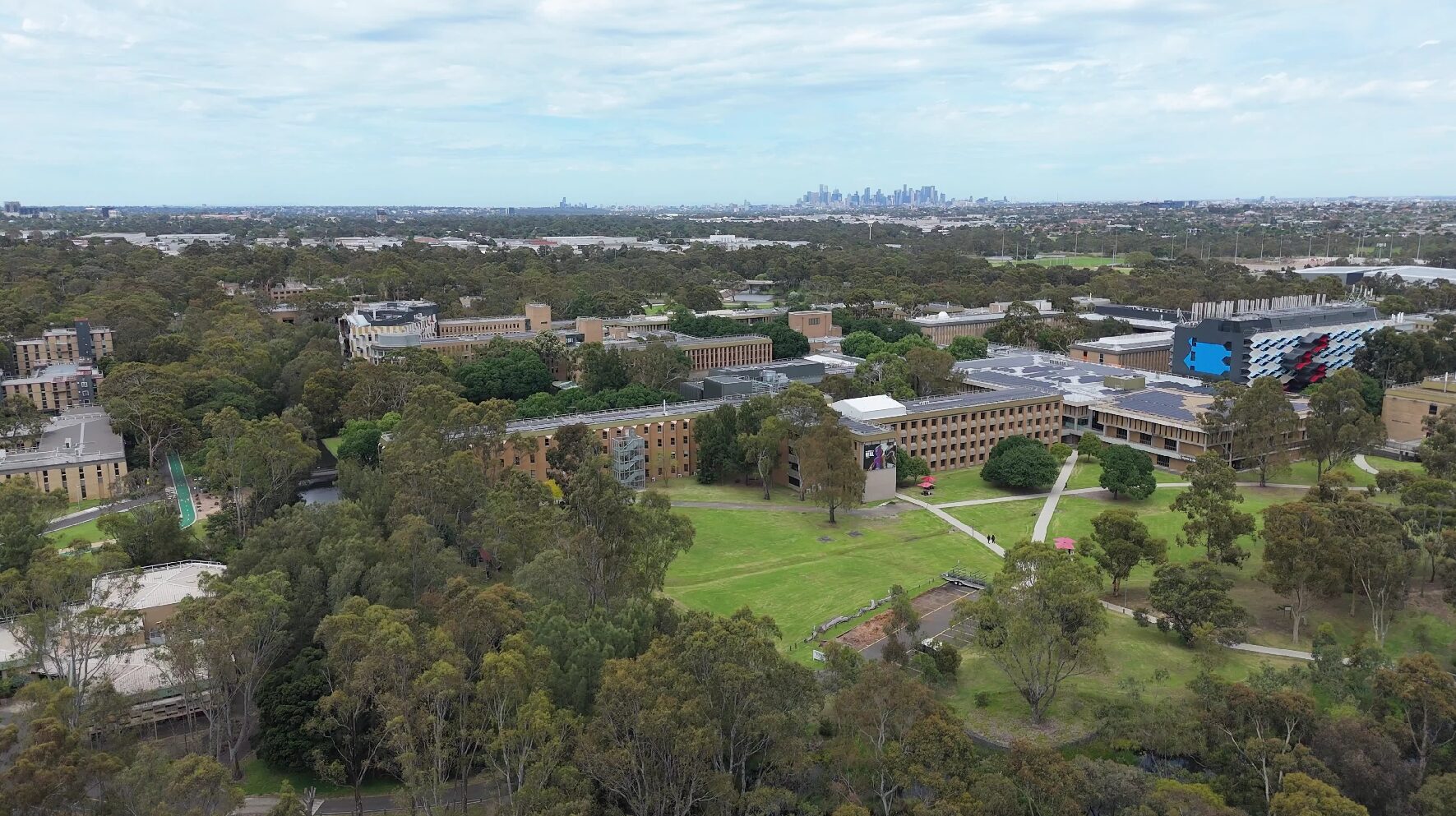 Latrobe Uni
